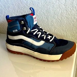 65 Vans Ultra Range Ultra Cush Hi Eco Dry Weather Mte Shoes Boots